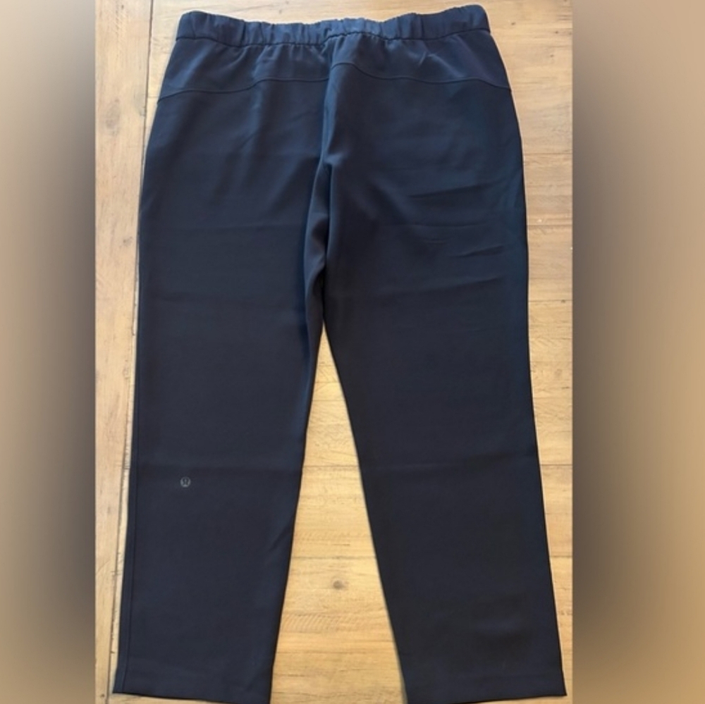 Lululemon On The Fly Pant *Woven 28" Black, Size 14